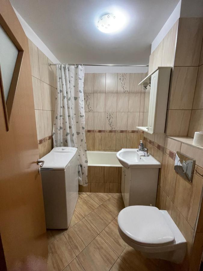 ブラショフCerna Apartamentアパートメント エクステリア 写真