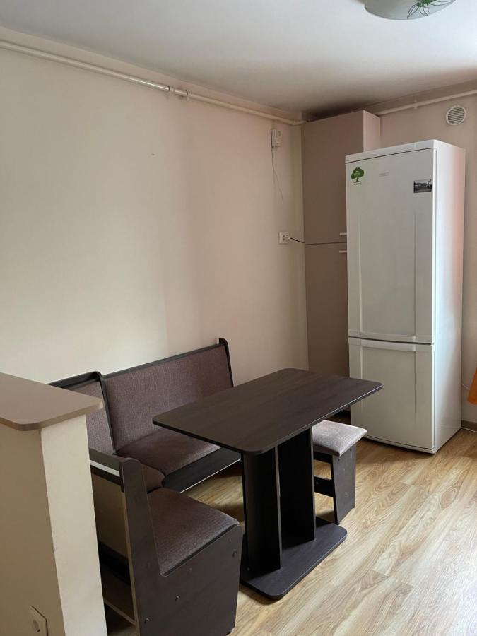 ブラショフCerna Apartamentアパートメント エクステリア 写真