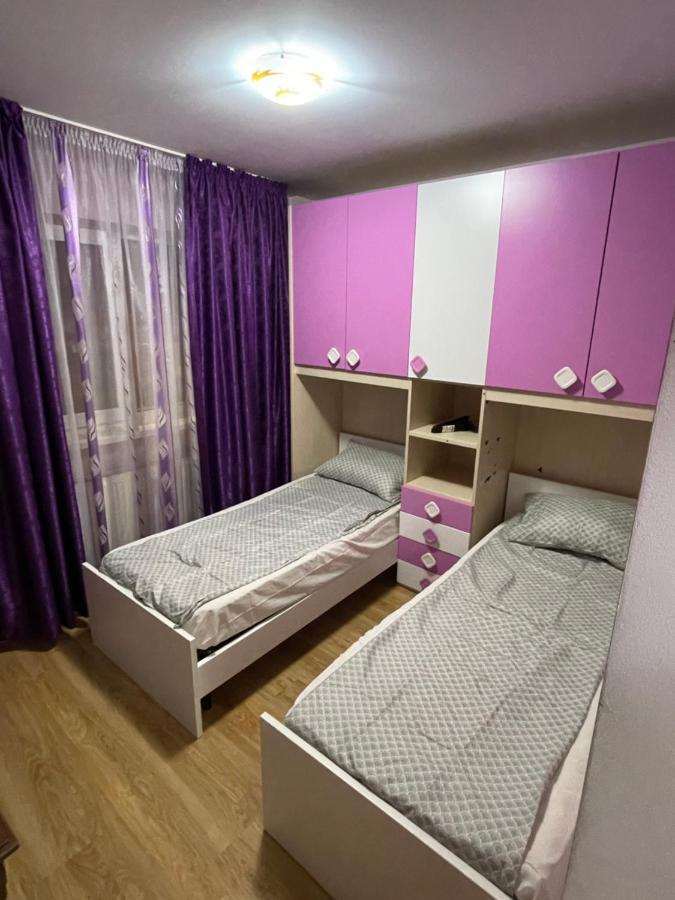 ブラショフCerna Apartamentアパートメント エクステリア 写真